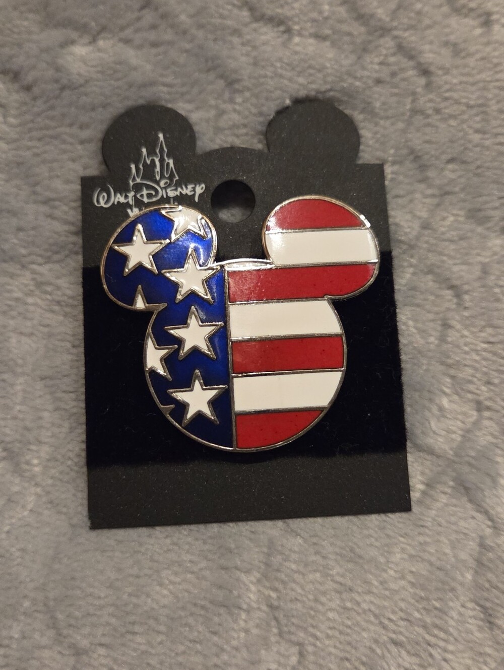 Mickey Mouse Head Icon “American Flag” Patriotic 2001 Trading Pin